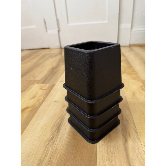 Set of 4 black bed risers - Picture 1 of 7